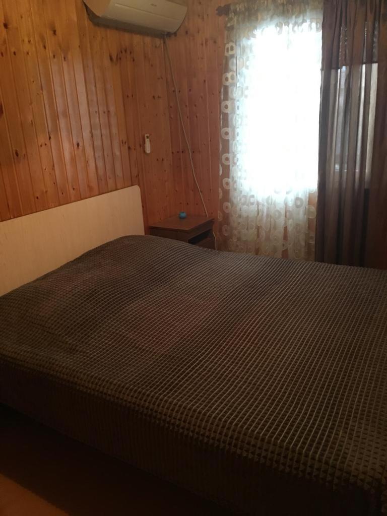 Guesthouse On Zheleznodorozhnaya Soechoemi Buitenkant foto